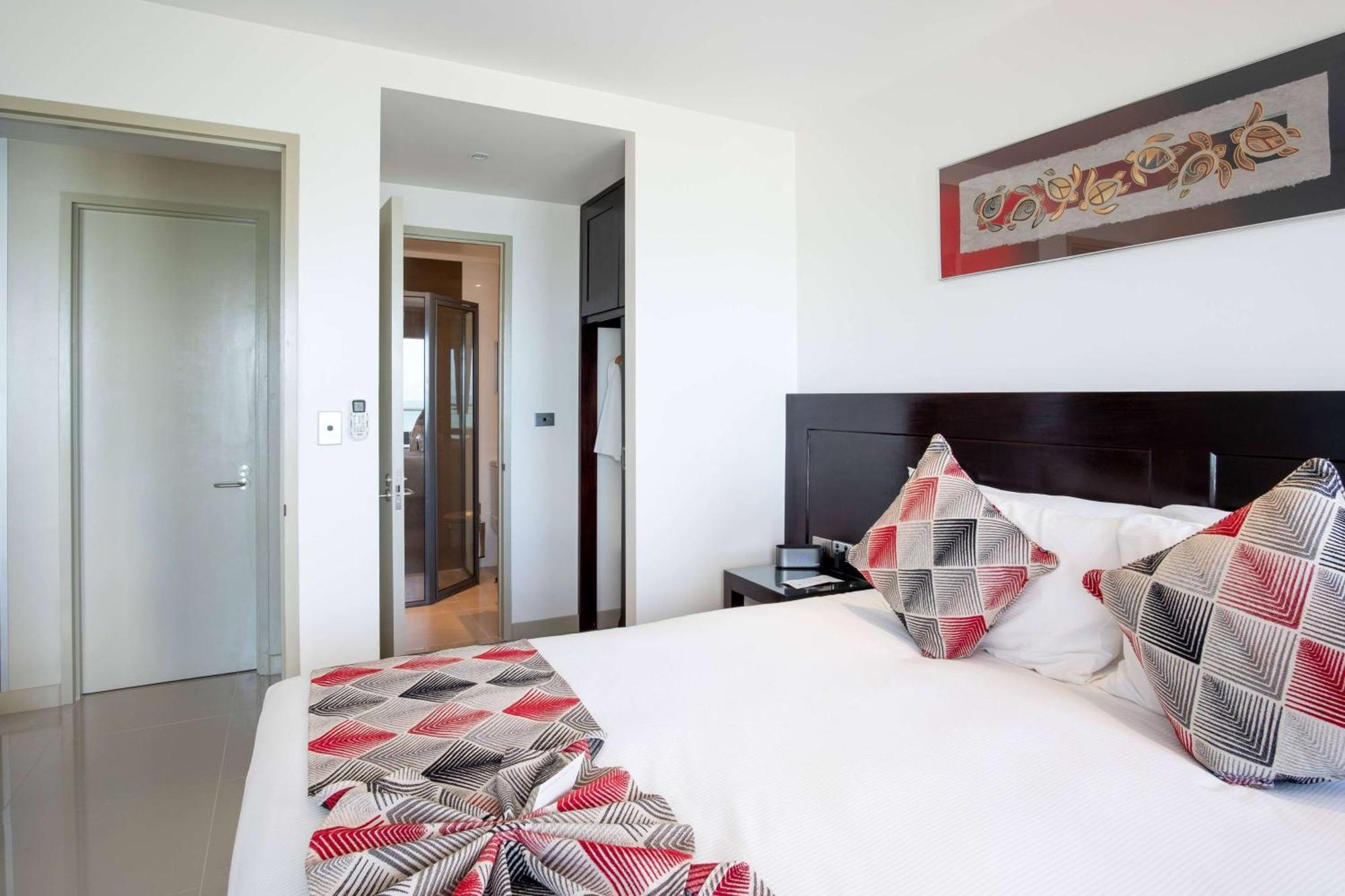 Ramada Suites By Wyndham Wailoaloa Beach Fiji Nadi Dış mekan fotoğraf