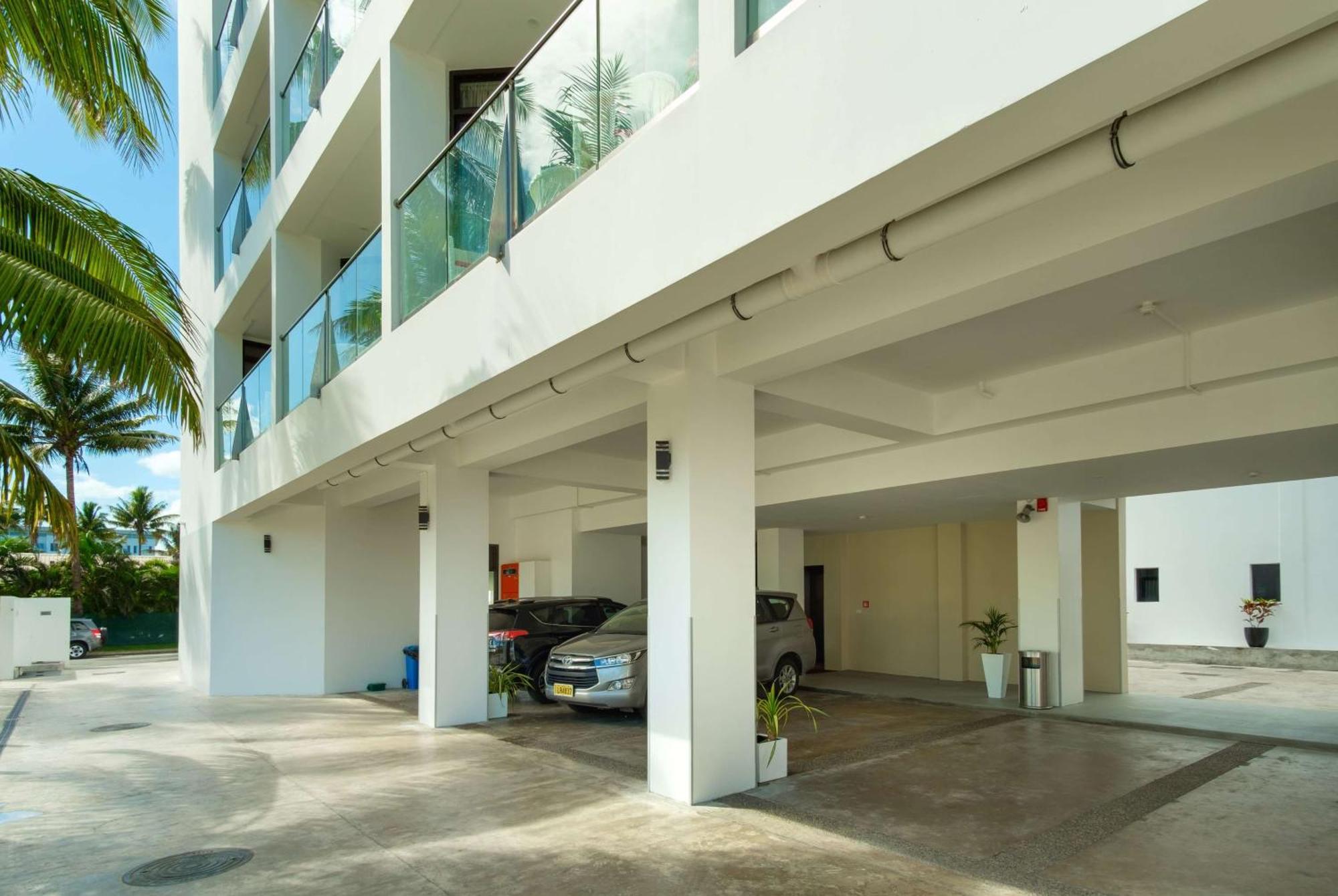 Ramada Suites By Wyndham Wailoaloa Beach Fiji Nadi Dış mekan fotoğraf