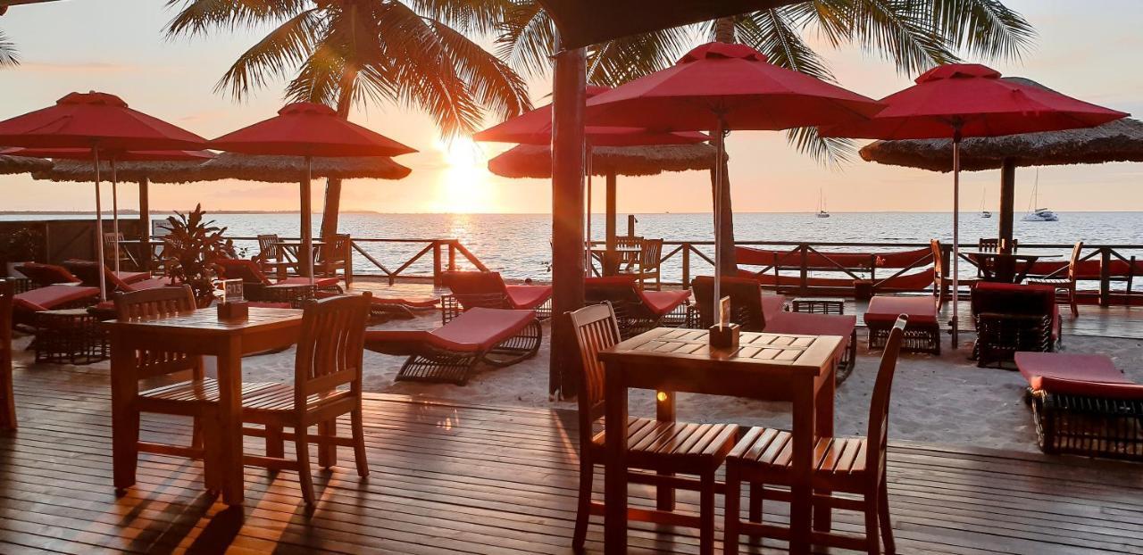 Ramada Suites By Wyndham Wailoaloa Beach Fiji Nadi Dış mekan fotoğraf